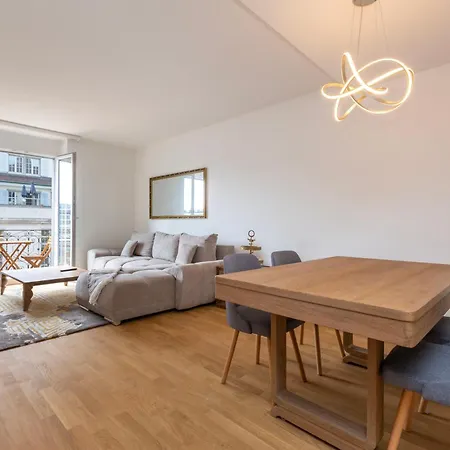 Апартаменты Kaya 4a - Downtown 2br With Balcony *