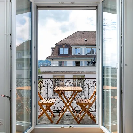 דירה Kaya 4a - Downtown 2br With Balcony ציריך