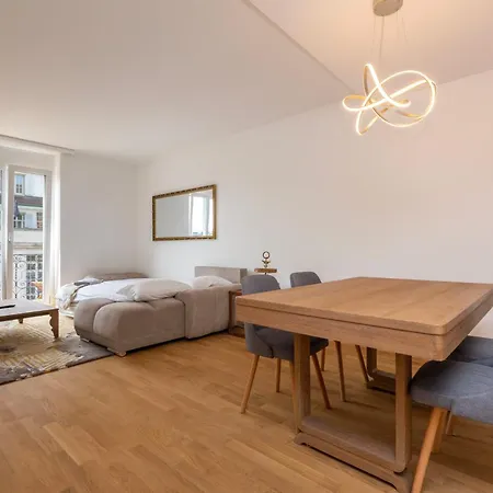 Apartment Kaya 4a - Downtown 2br With Balcony