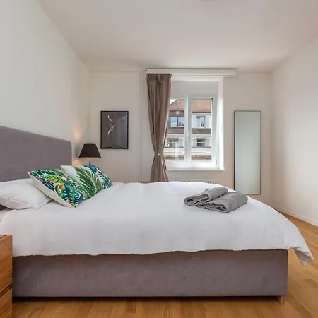 Apartment Kaya 4a - Downtown 2br With Balcony