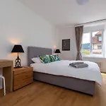Апартаменты Kaya 4a - Downtown 2br With Balcony Цюрих