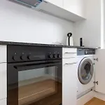 Апартаменты Kaya 4a - Downtown 2br With Balcony Цюрих