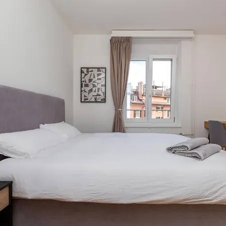 Kaya 4a - Downtown 2br With Balcony Апартаменты