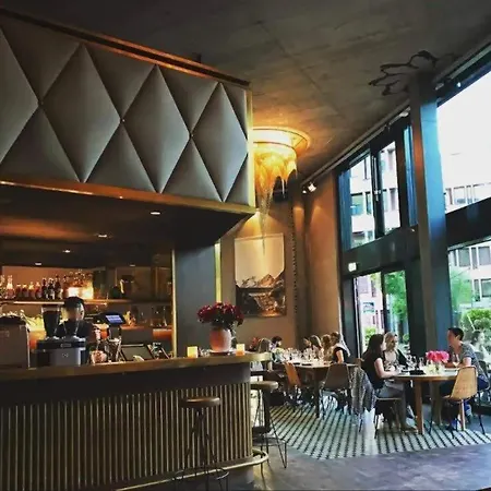 Kaya 4a - Downtown 2br With Balcony Ζυρίχη