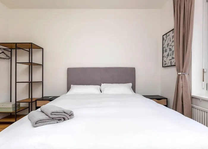 Kaya 4a - Downtown 2br With Balcony Ζυρίχη